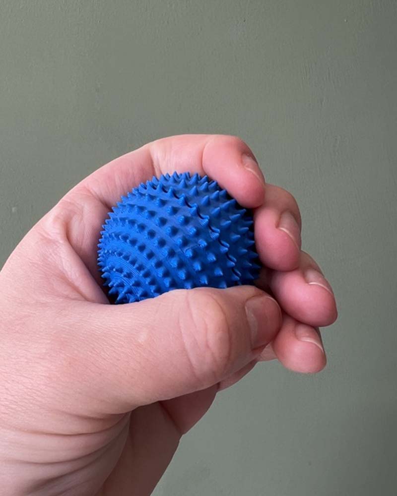 Spiky Clicker Ball