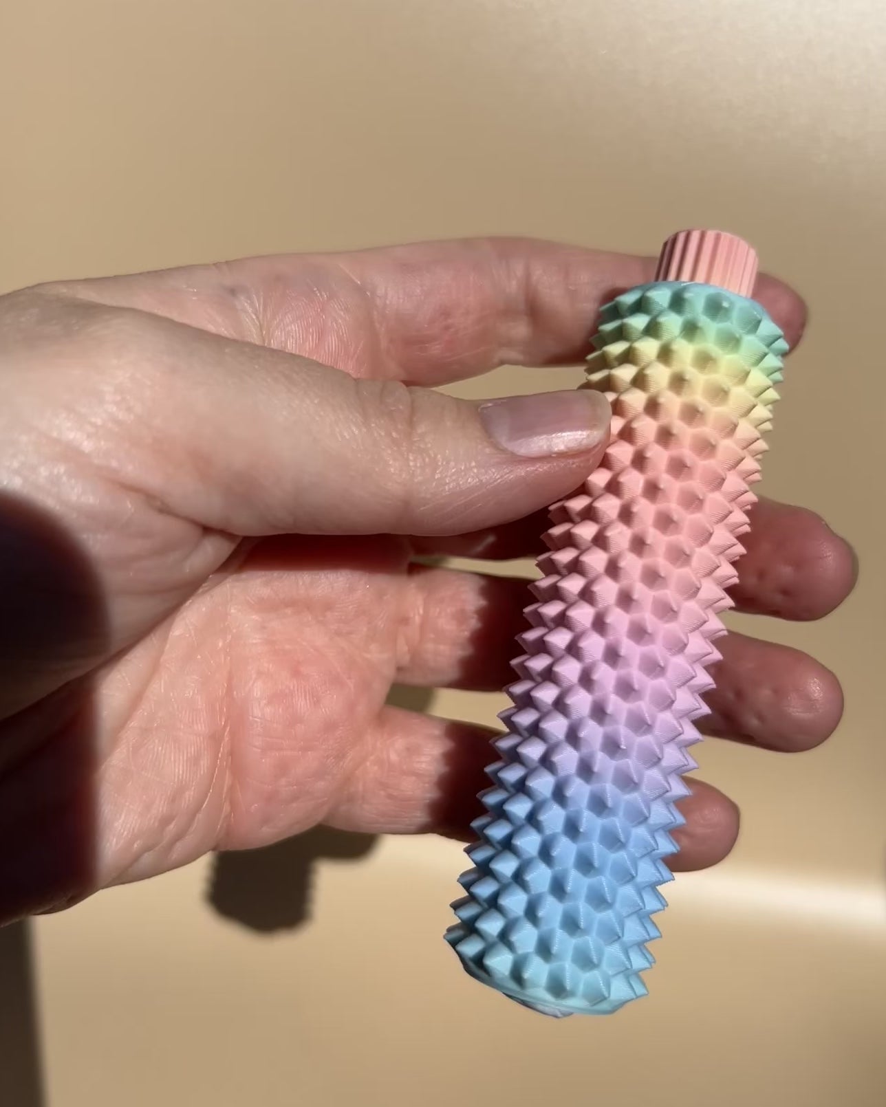 Twisty Click Spiked Fidget Roller